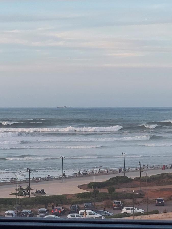 Modern Apartment Opposite The Hassan2 Mosque, Very Well Equipped And Stylish, 85 M2 With Gym And Direct Sea View With Underground Garage , Prohibits Unmarried Couples Of Arab Origin Casablanca Exterior foto