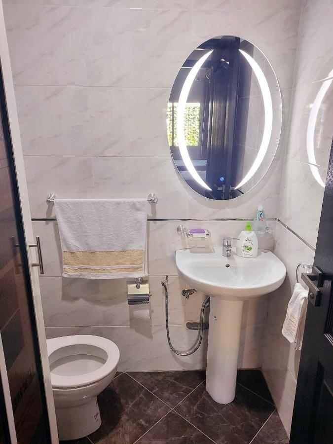 Modern Apartment Opposite The Hassan2 Mosque, Very Well Equipped And Stylish, 85 M2 With Gym And Direct Sea View With Underground Garage , Prohibits Unmarried Couples Of Arab Origin Casablanca Exterior foto