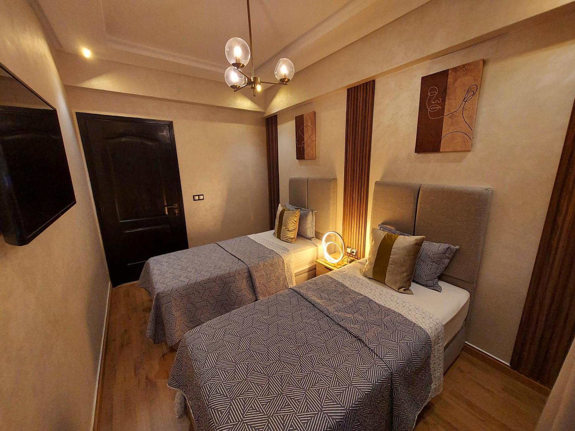 Modern Apartment Opposite The Hassan2 Mosque, Very Well Equipped And Stylish, 85 M2 With Gym And Direct Sea View With Underground Garage , Prohibits Unmarried Couples Of Arab Origin Casablanca Exterior foto